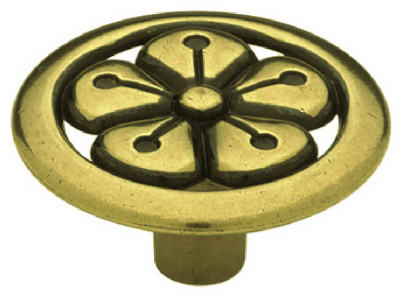 Cabinet Knob, Lancaster Flower, Round, 1-3/8-In.